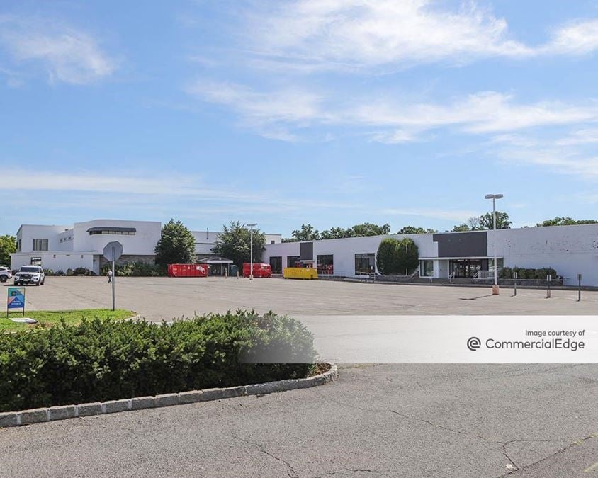 750 White Plains Road, Scarsdale, NY 10583