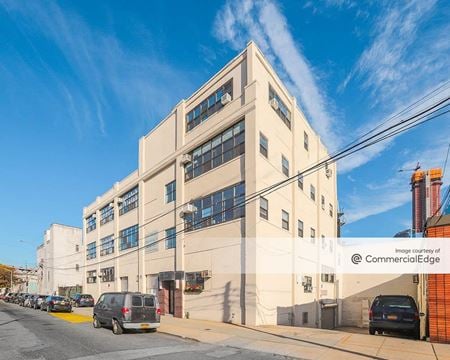 Industrial space for Rent at 43-49 10th Street in Long Island City