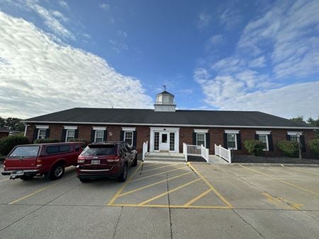 Photo of commercial space at 450 W Maple St in Hartville