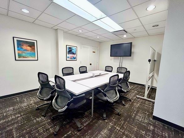 Bevmax Office Centers - Midtown West