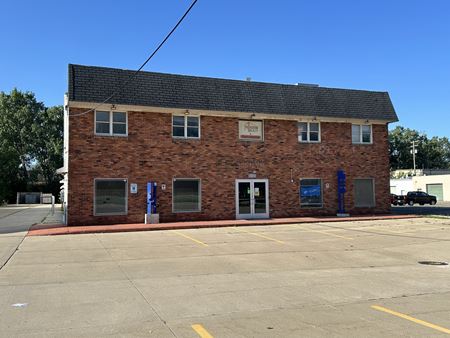 Photo of commercial space at 30835 W 10 Mile Rd in Farmington Hills