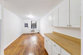 317-319 West 22nd Street