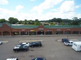 Four Oaks Plaza