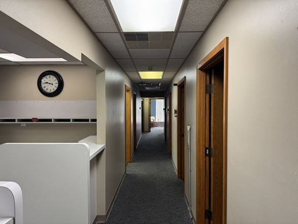 Anchor Bay Professional Plaza