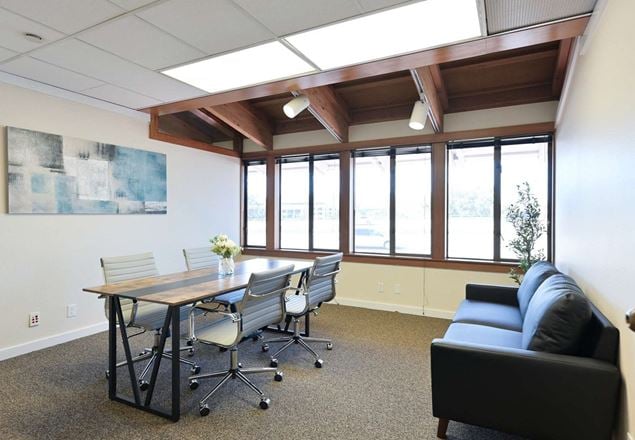 851 Irwin St | 29,923 SF | Office Building