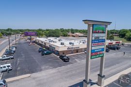 Frenchman's Creek Shopping Center
