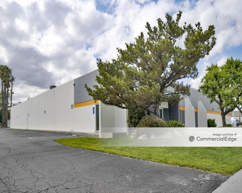 9145 Deering Avenue, Chatsworth Industrial Space For Lease