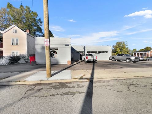 3415 Glenmore Ave Cincinnati, OH