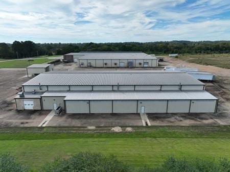 Industrial space for Rent at 139 Airport Road in Nashville