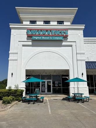 The Piazza Shops