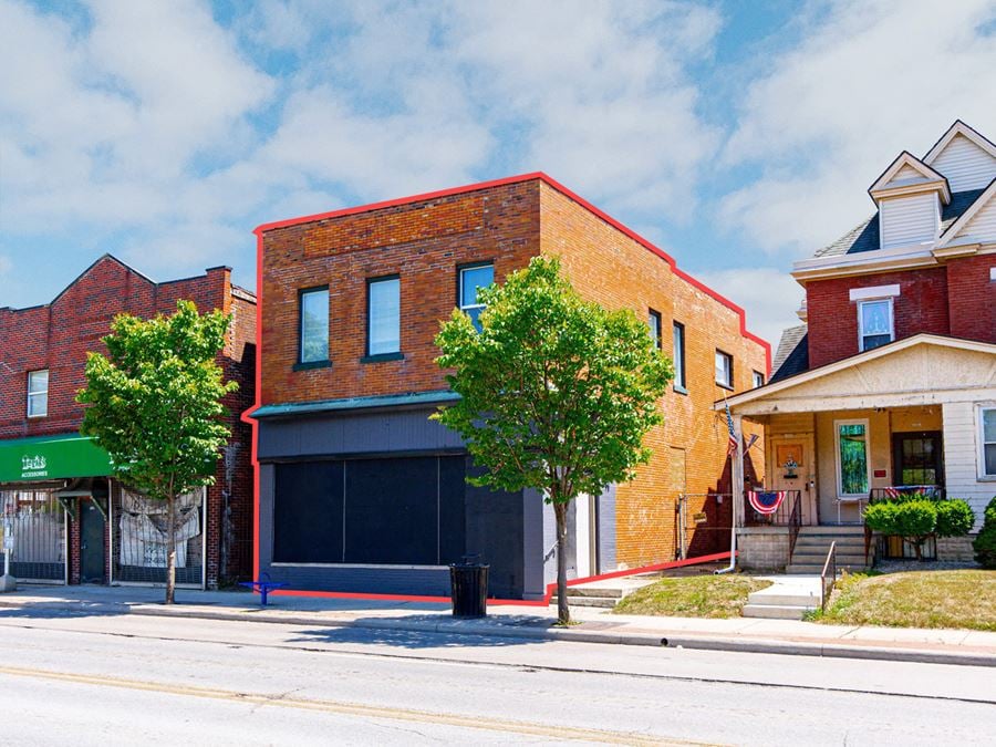 Versatile Retail & Manufacturing Space Near Downtown and I-70