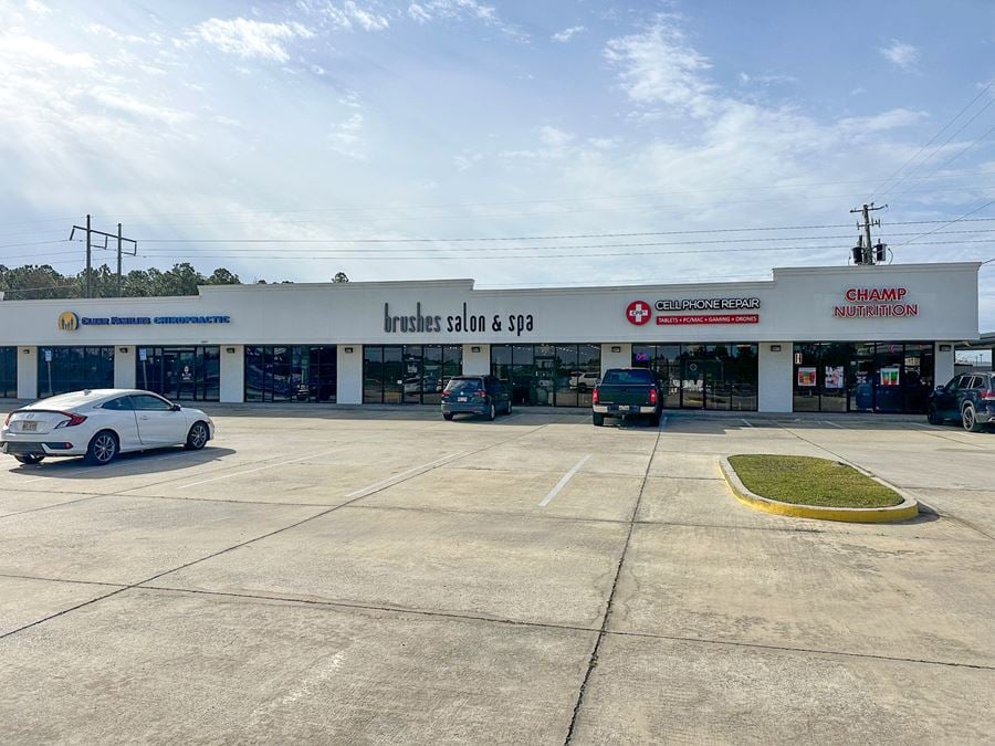 Retail/Office Space w/High Visibility on Creosote Rd