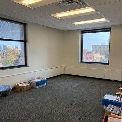 30 E Main St