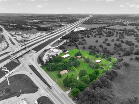 Land space for Sale at 14001 US-281 in Santo