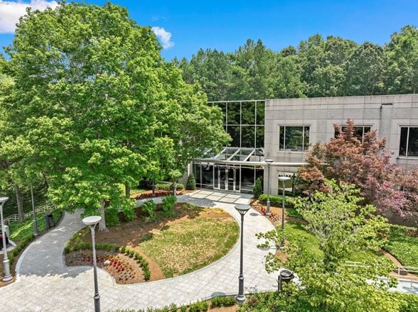 4100 Wildwood Parkway (R026a)