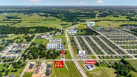 Photo of commercial space at 2.13 AC 924 & 930 East Parks Street in Prairie Grove