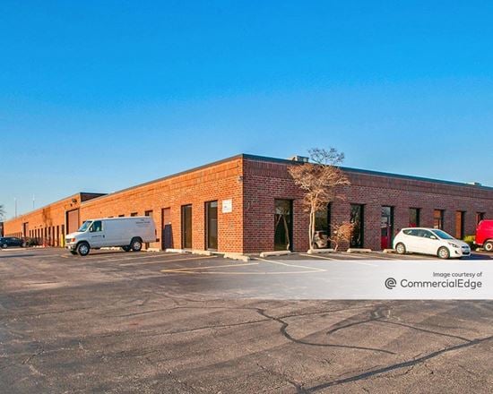 1401-1425 & 2800-2818 Centre Circle & 1400-1436 Brook Drive