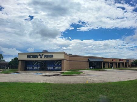 Retail space for Rent at 1220 E Robinson St in Norman