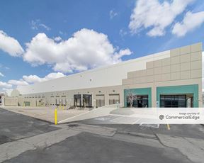 Denver Business Center, Bldg 6