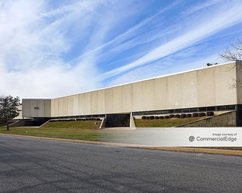 100 Newfield Avenue, Edison Industrial Space For Lease