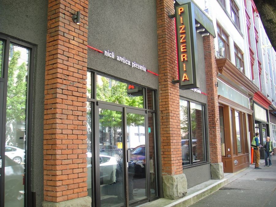 Turn-Key Pizzeria Available