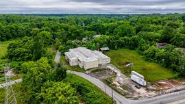 ±24,000-SF Warehouse Available on Highway 221
