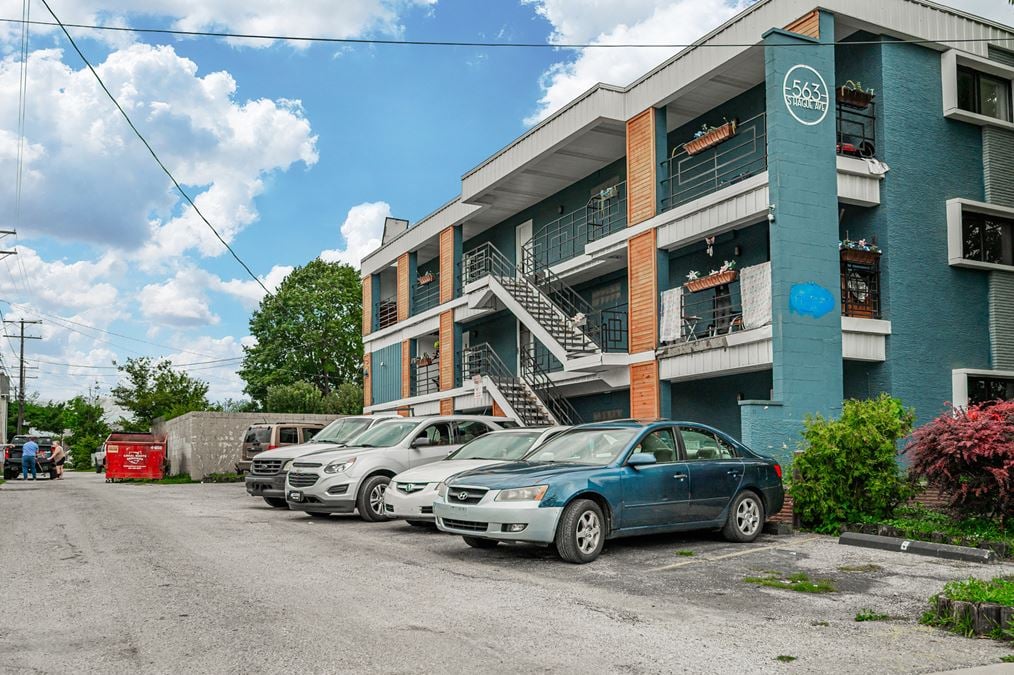 9-Unit Multifamily Property in Hilltop