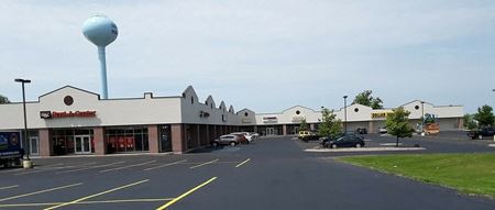 Locker Plaza Center - South Haven