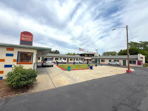 The Holiday Iconic Motel
