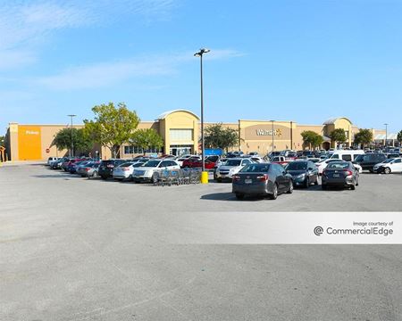 Photo of commercial space at 1732 Precinct Line Road in Hurst