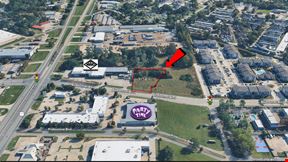 3355 Bluebonnet Boulevard