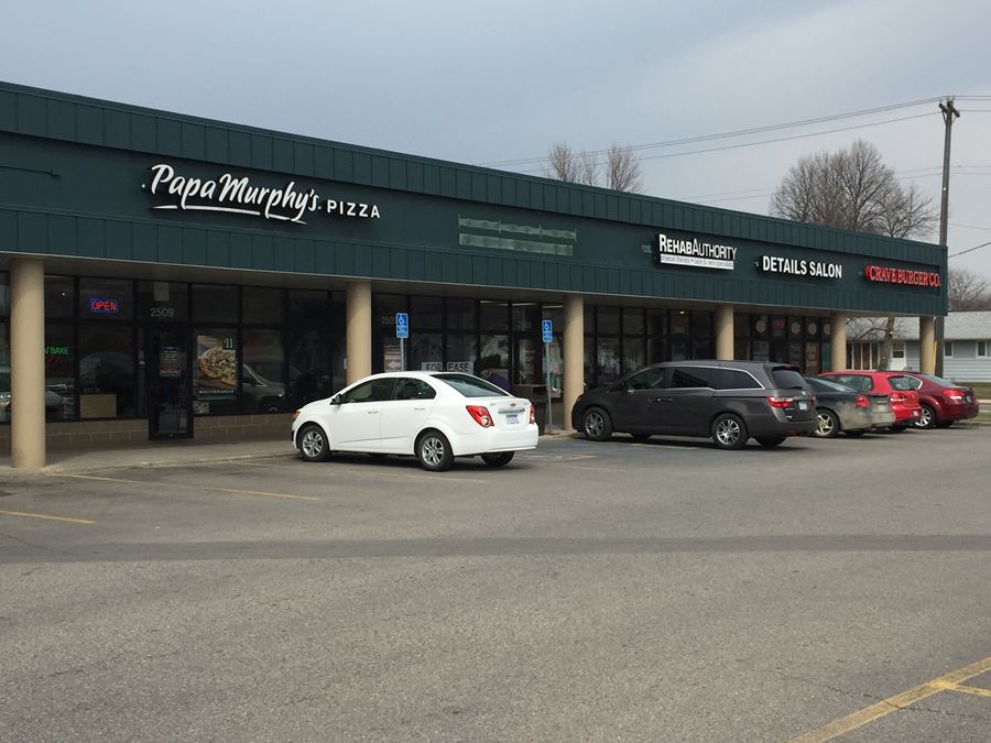 2517-8th-st-s-moorhead-retail-space-for-lease