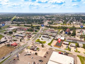 Highly Visible Development Lot at N Harrells Ferry / Sherwood Forest Intersection