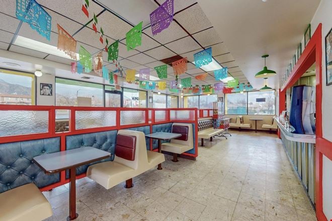 TURNKEY RESTAURANT INVESTMENT IN NORTHEAST HEIGHTS