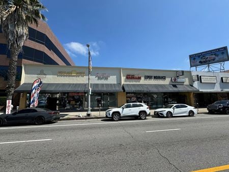 Retail space for Rent at 15149 Ventura Blvd in Sherman Oaks