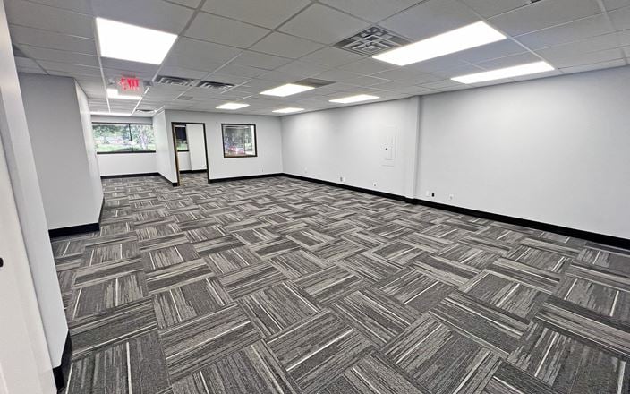 I-96 Office Center