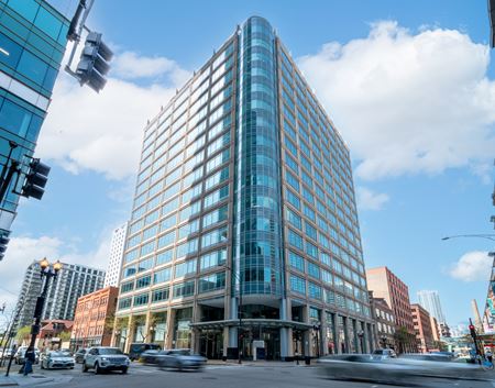 Office space for Rent at 550 W Washington Blvd in Chicago