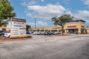 Green Oaks Plaza