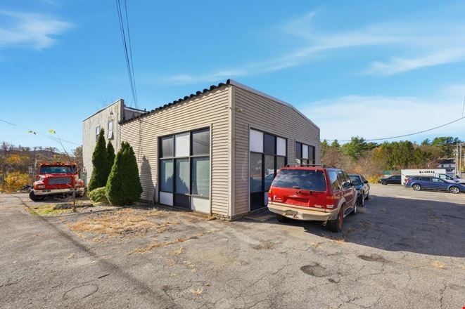 118 W Main St