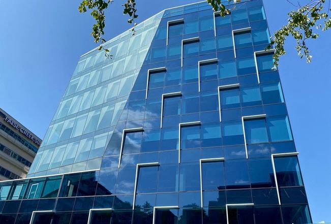 Spaces - Vancouver - 525 West 8th Avenue