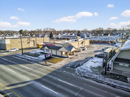 Retail space for Sale at 3807 Fort St in Wyandotte
