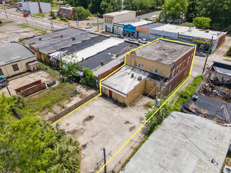 10 E. Main St