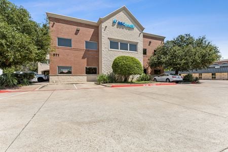 Photo of commercial space at 571 W Main St in Lewisville