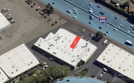 LIGHT INDUSTRIAL SPACE FOR LEASE
