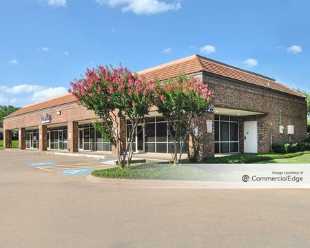 Office space for Rent at 625 West Centerville Road in Garland