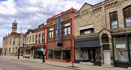 Retail space for Sale at 146 W James St in Columbus