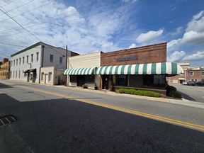 3 E Hampton Ave