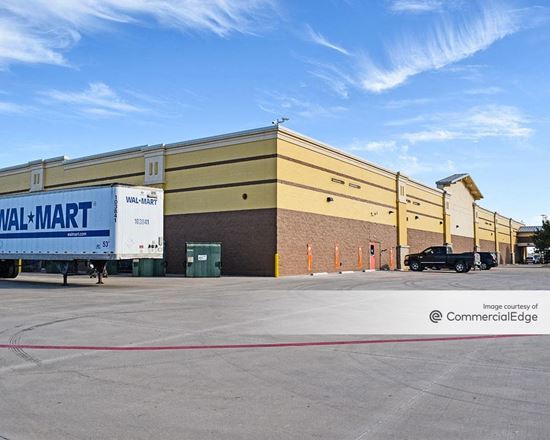 Rayzor Ranch Marketplace Walmart 2750 West University Drive Denton Tx Retail Building Rayzor Ranch Marketplace Walmart 2750 West University Drive Denton Tx Retail Building