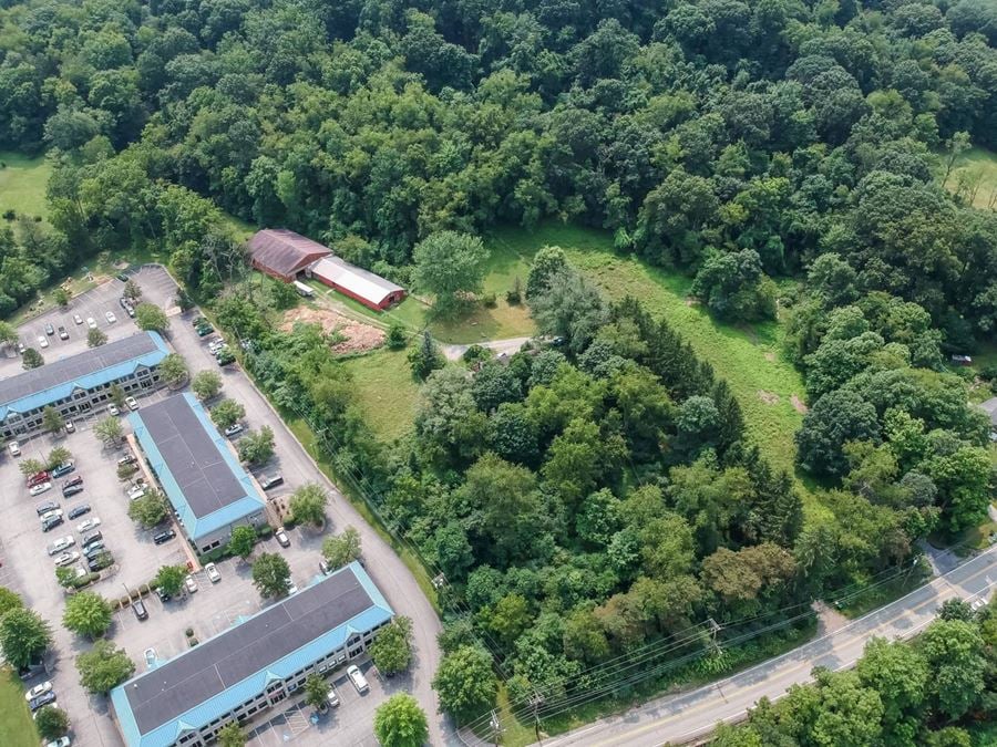 3380 Saxonburg Blvd, Glenshaw, PA 15116