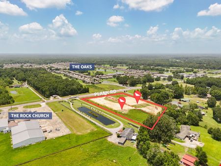 Photo of commercial space at 20610, 20630 Plank Rd in Zachary